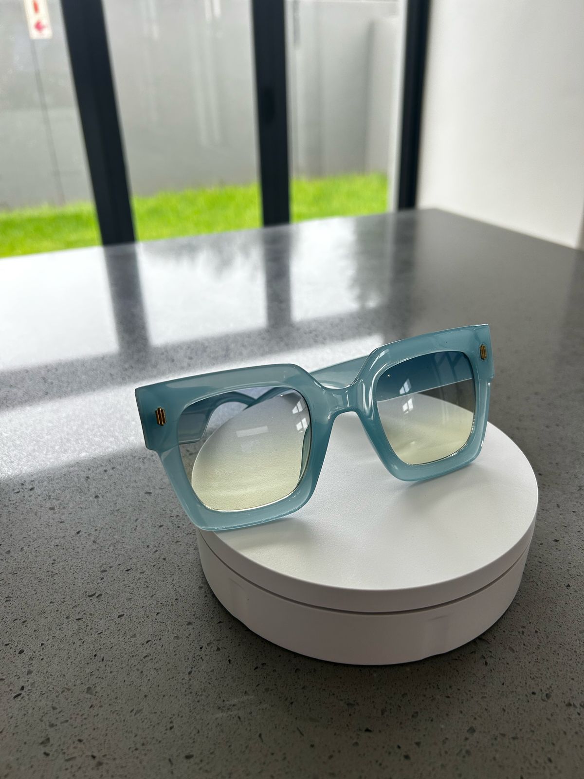 Sunglasses π