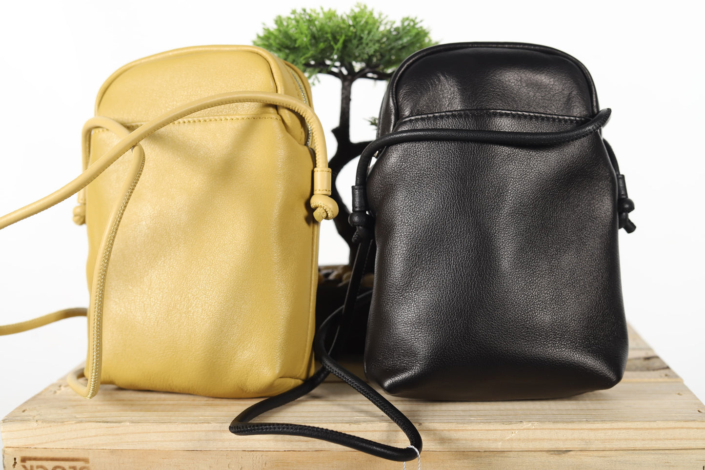 Mobile sling bag