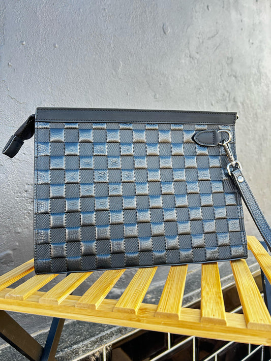 Men's Leather clutch bag