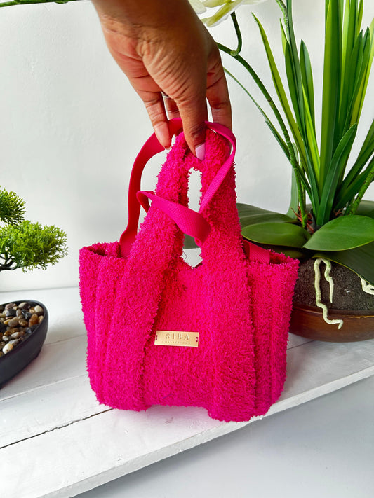 Plush knitted tote bags